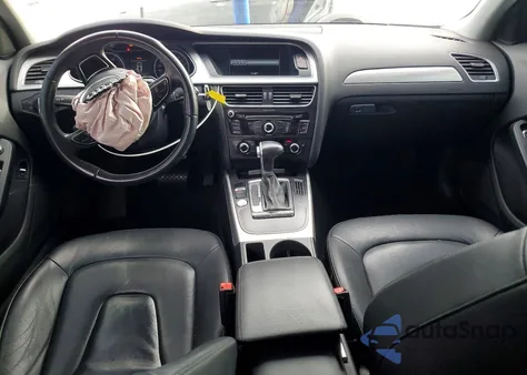 2016 Audi A4 Premium S-Line z USA, uszkodzony, nr VIN WAUAFAFL5GA006646